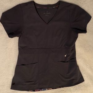 Vera Bradley scrub top